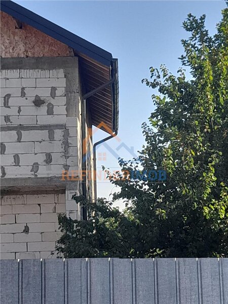 Magurele, Ilfov, vanzare vila la rosu