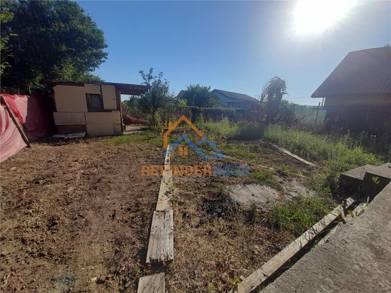 Magurele, Ilfov, vanzare vila la rosu